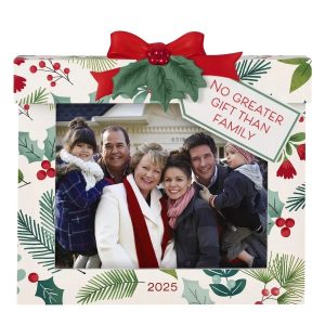 2025 Hallmark Keepsake Ornament -The Gift Of Family