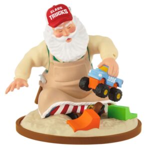 2026 Hallmark Keepsake Ornament - Toymaker Santa
